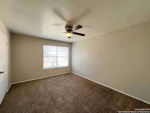 $925 | 2802 Lasses Boulevard, Unit 13, San Antonio, TX 78223