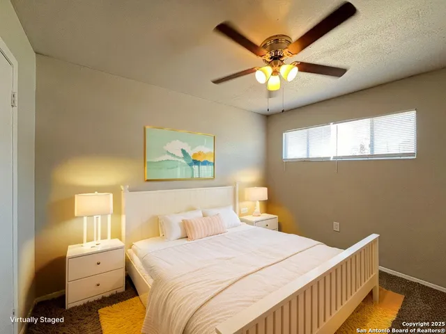 $895 | 2802 Lasses Boulevard, Unit 13, San Antonio, TX 78223