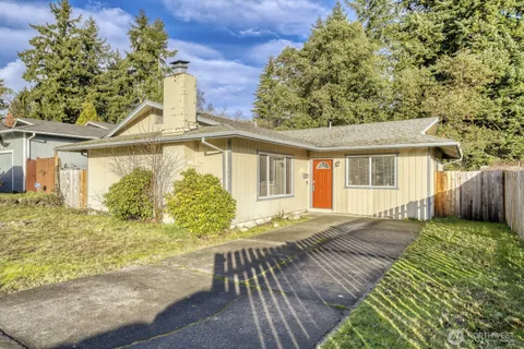 $399,950 | 1333 South Winnifred Street, Tacoma, WA 98465