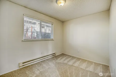 $399,950 | 1333 South Winnifred Street, Tacoma, WA 98465