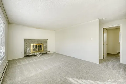 $399,950 | 1333 South Winnifred Street, Tacoma, WA 98465