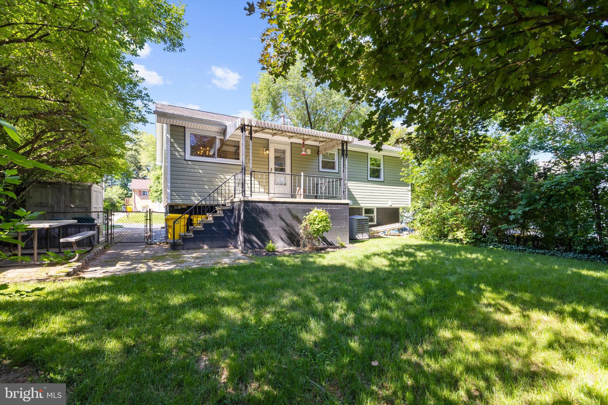 8249 Victoria Road Millersville, MD 21108 - Photo 32 of 39