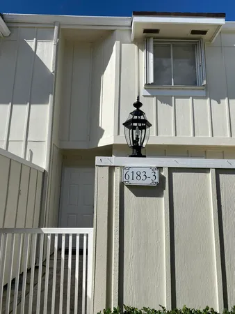 $2,400 | 6183 Riverwalk Lane, Unit 3, Jupiter, FL 33458