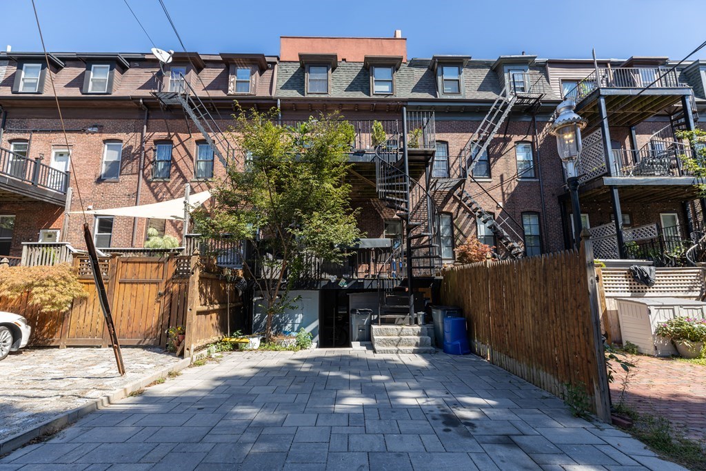 293 K Street, Unit 2 Boston, MA 02127 - Photo 28 of 29