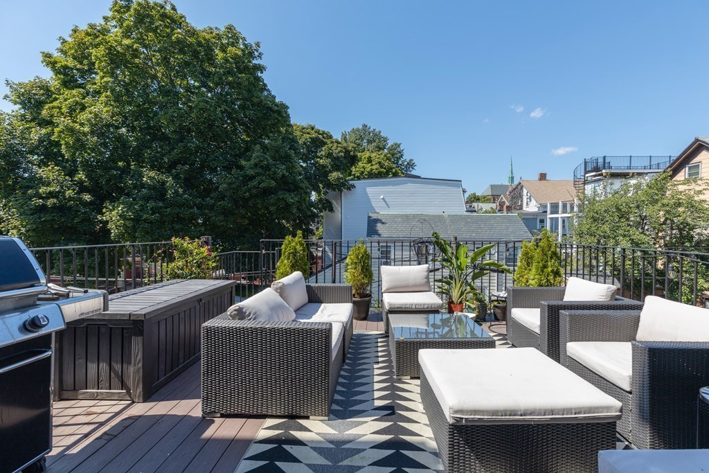 293 K Street, Unit 2 Boston, MA 02127 - Photo 6 of 29