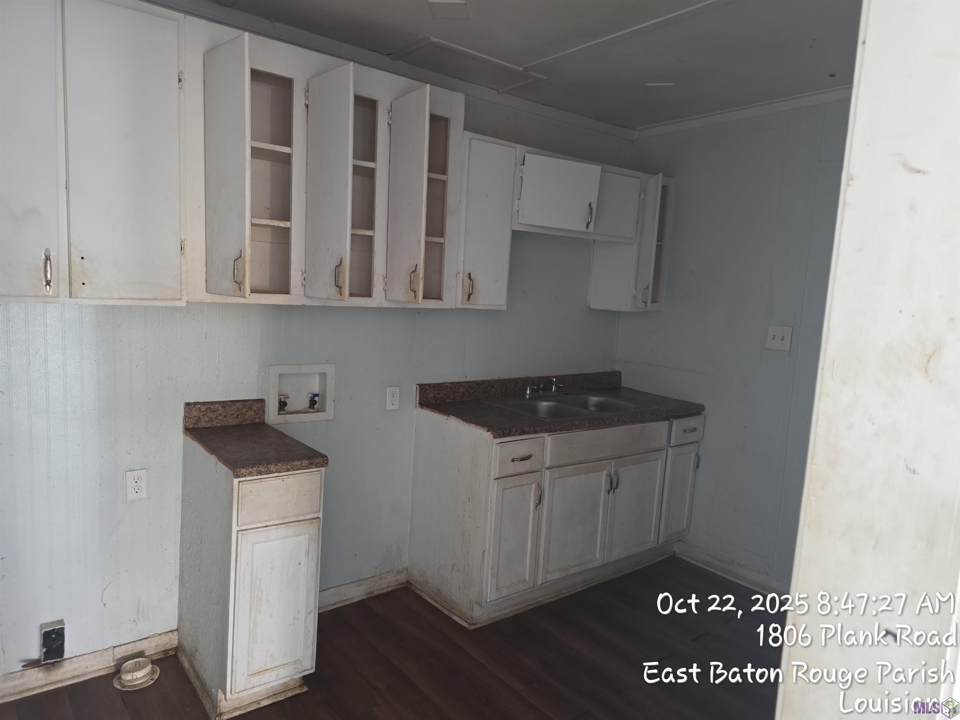 1806 Plank Road Baton Rouge, LA 70802 - Photo 5 of 13 Unit 1 Kitchen