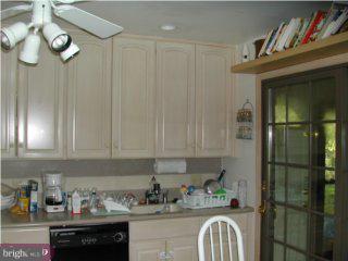 634 Cedarbrook Road Southampton, PA 18966 - Photo 2 of 4 Gallery Image 2