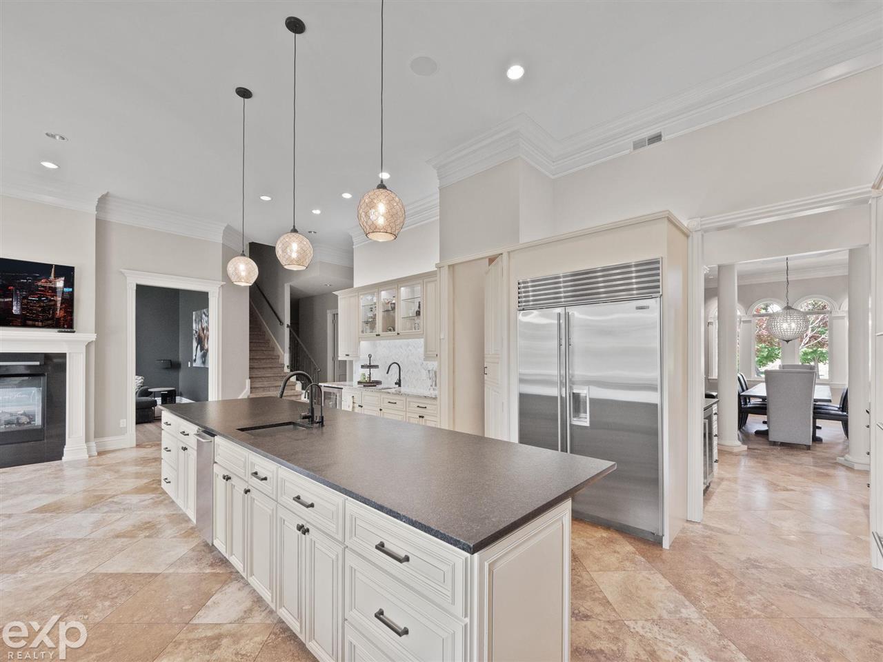 4601 The Hts Boulevard Rochester, MI 48306 - Photo 16 of 60 50078887-15.JPG