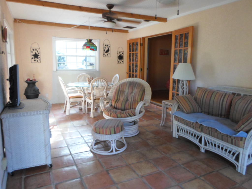 4677 Barrett Street Delray Beach, FL 33445 - Photo 17 of 24 2015-10-14 21.53.32