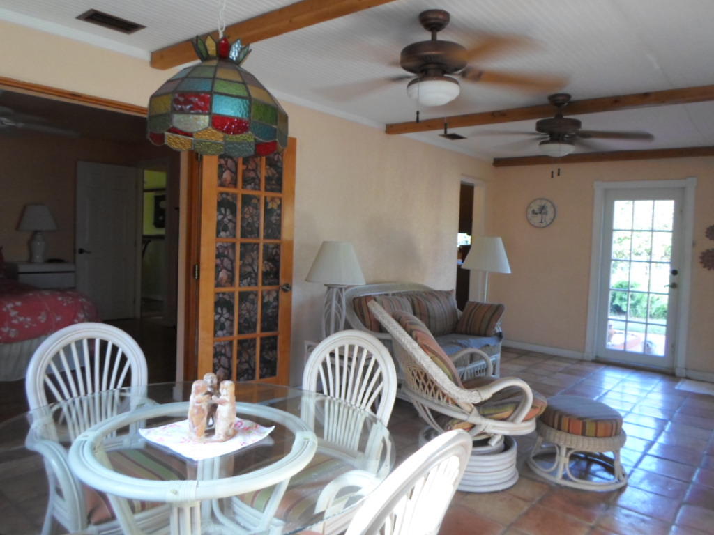 4677 Barrett Street Delray Beach, FL 33445 - Photo 18 of 24 2015-10-14 21.53.57