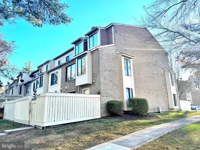 $2,300 | 20127 Welbeck Terrace, Montgomery Village, MD 20886