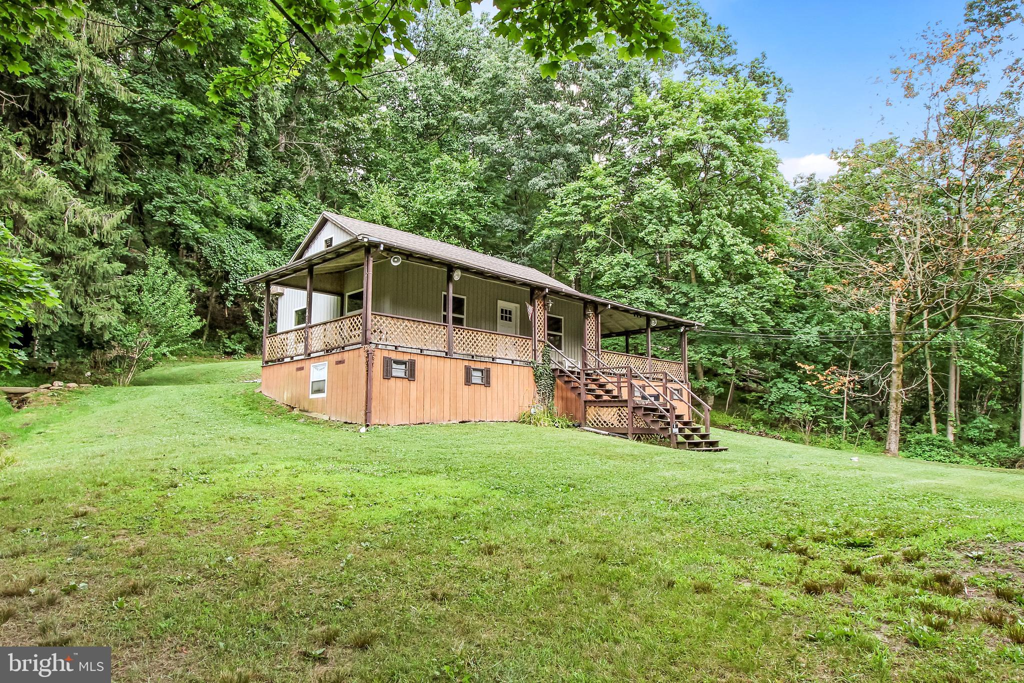 1331 Haines Road York, PA 17402 - Photo 3 of 24 Gallery Image 3