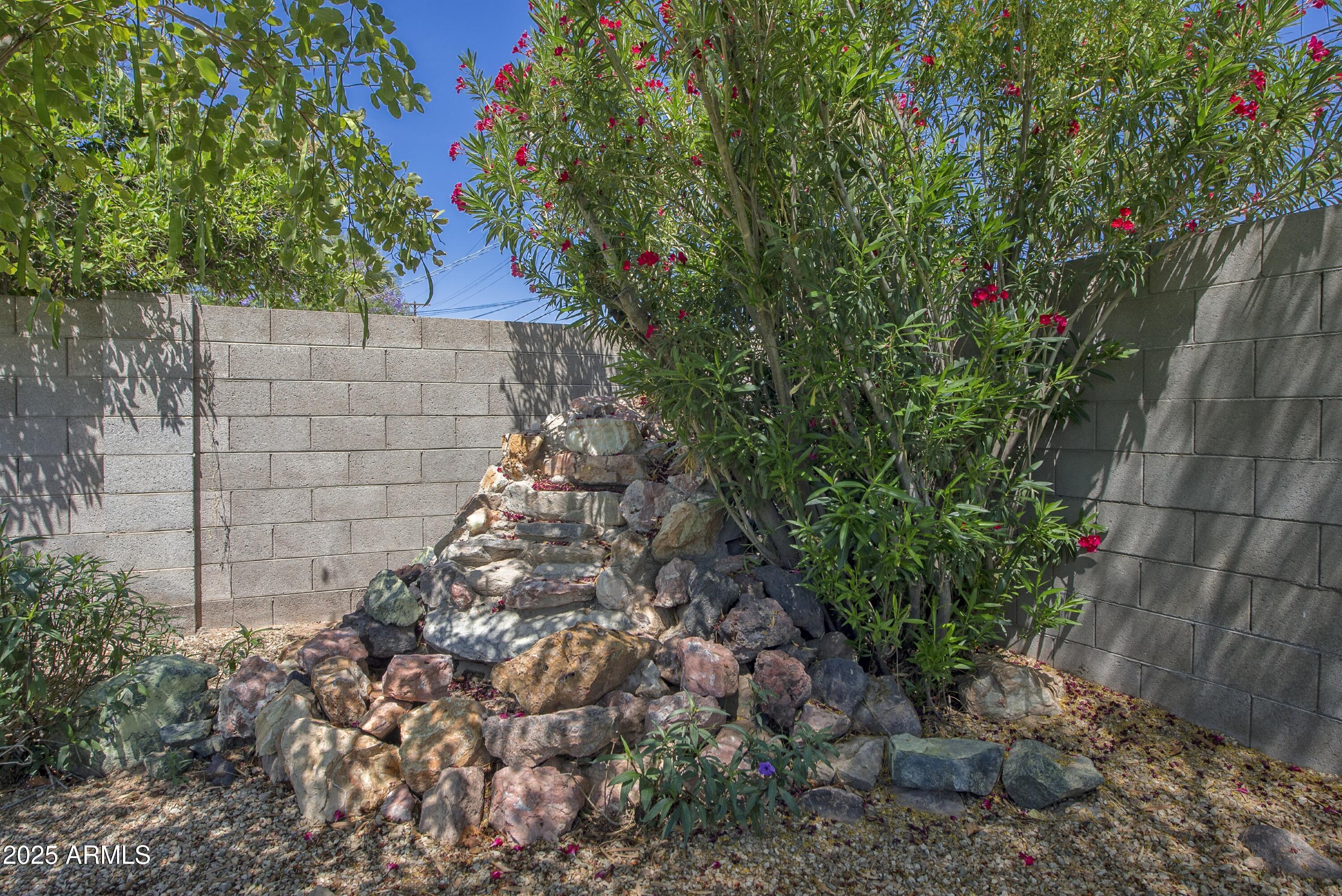 36 East Fillmore Street Tempe, AZ 85288 - Photo 13 of 15