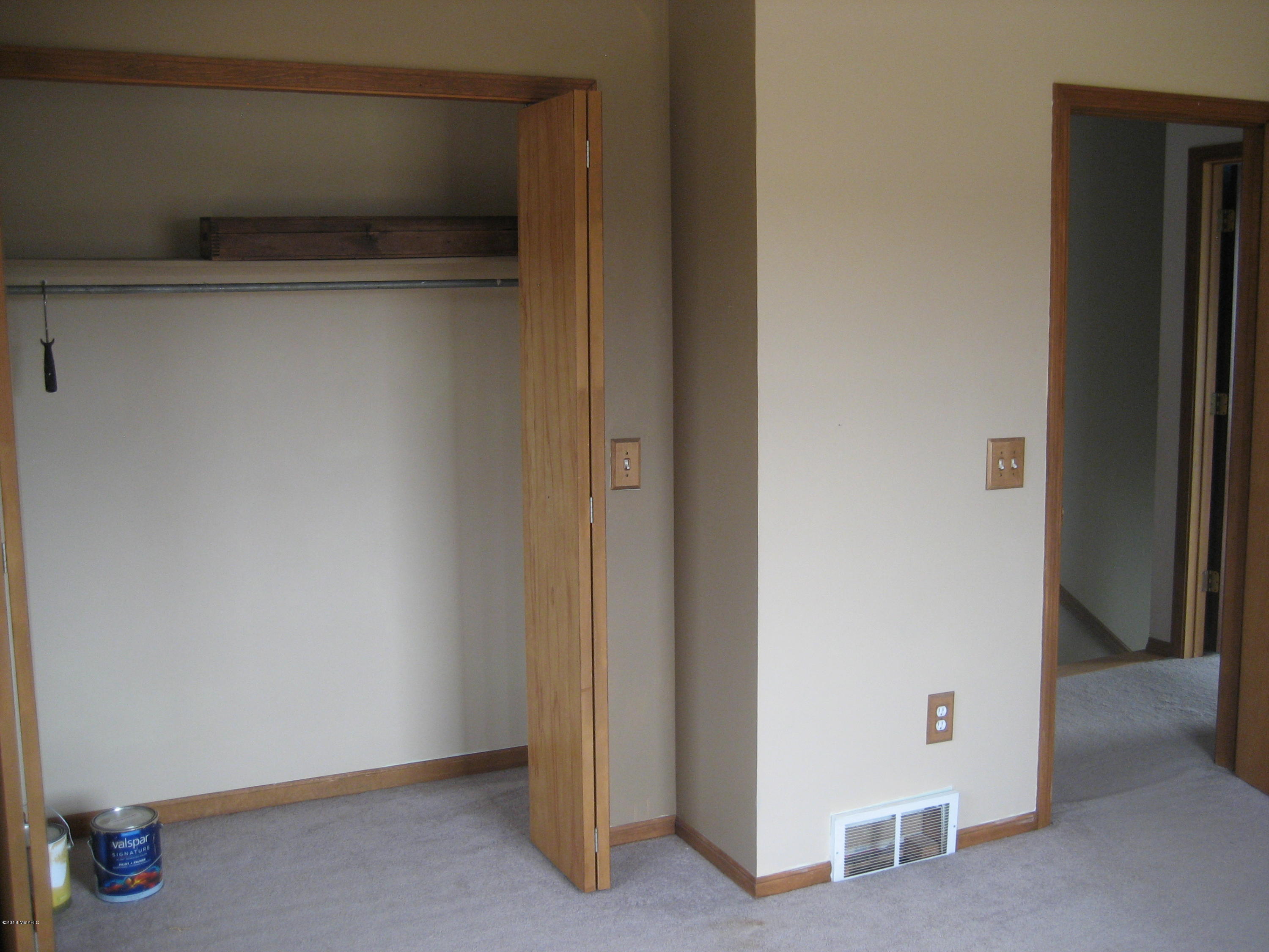 10748 West Chadwick Road Eagle, MI 48822 - Photo 36 of 51 IMG_4583