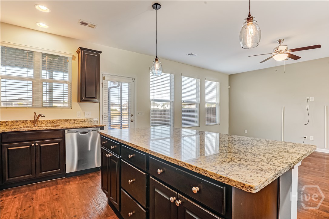 359 Southwilde Way Pooler, GA 31322 - Photo 11 of 34