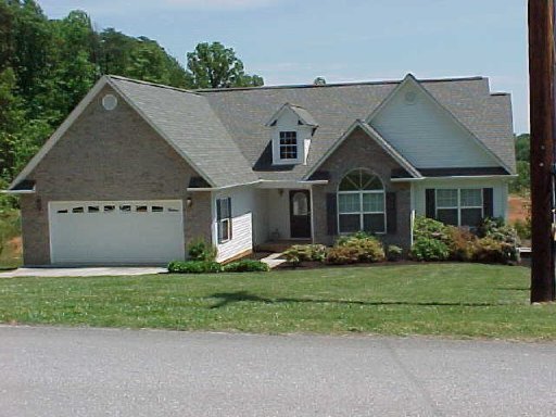 1193 Laurel Road Clinton, TN 37716 - Photo 1 of 1 Primary Photo