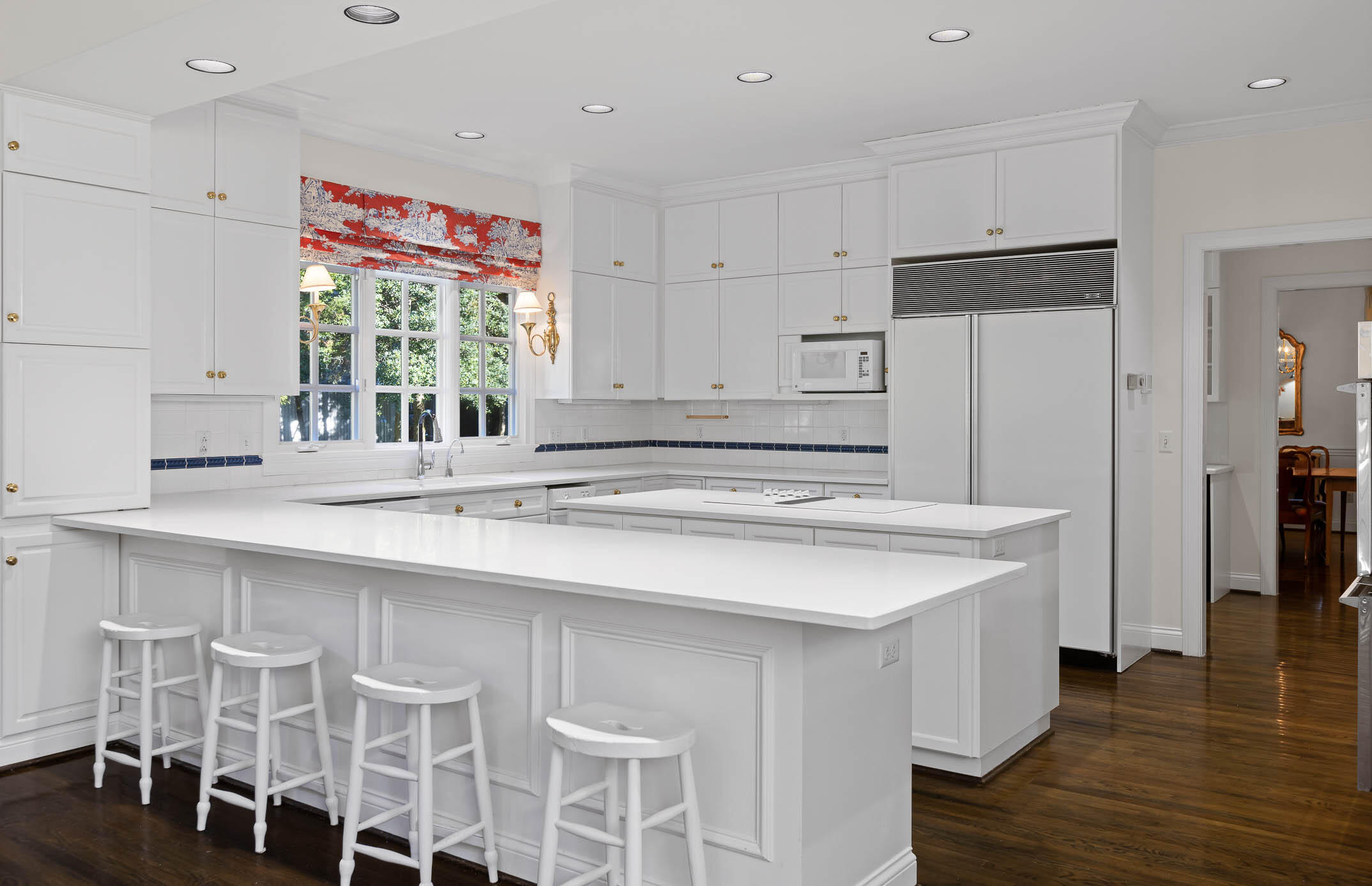 1524 Minnekahda Road Chattanooga, TN 37405 - Photo 7 of 52 Kitchen