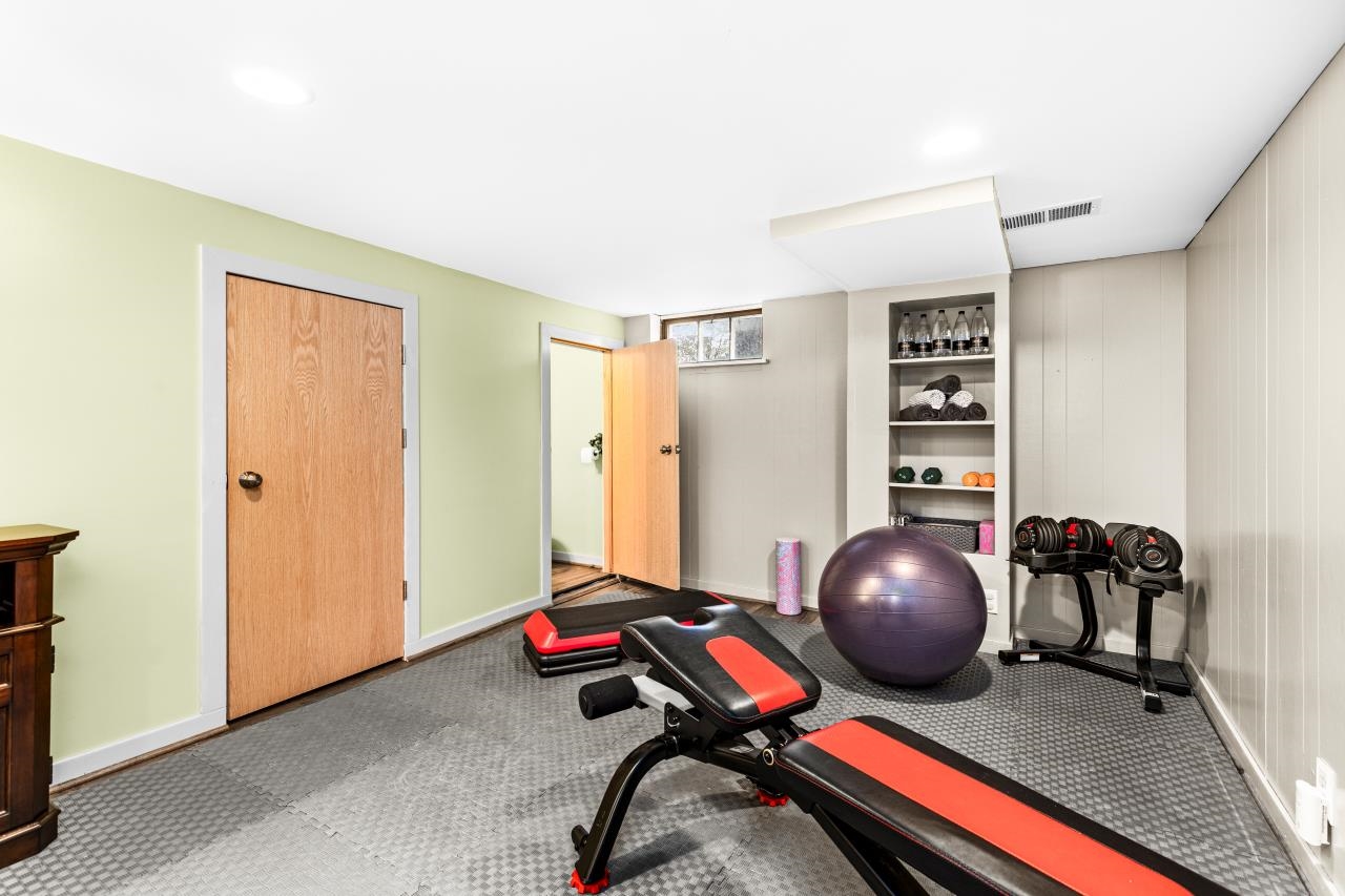 4225 Gladstone Street Duluth, MN 55804 - Photo 34 of 55