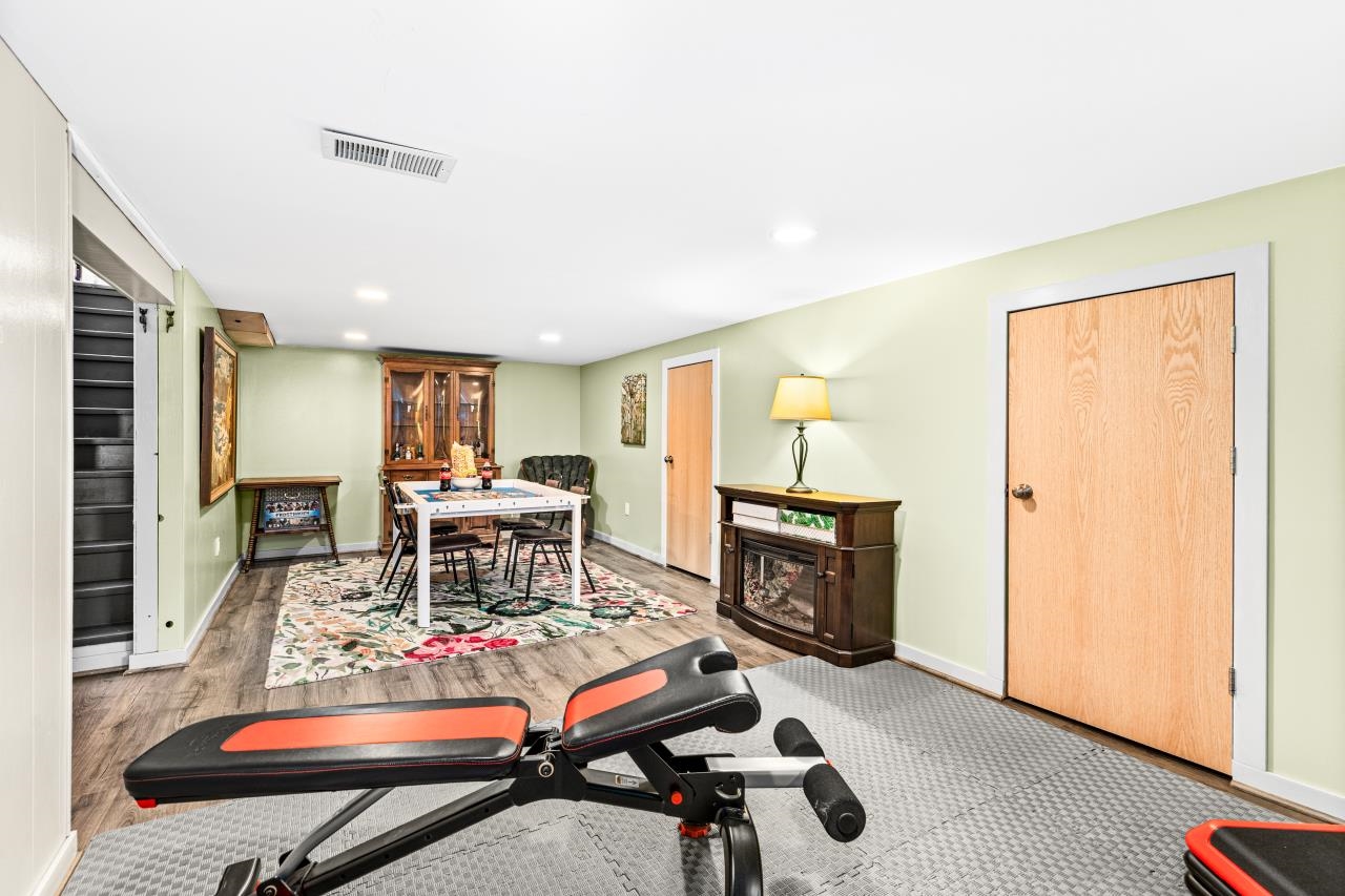 4225 Gladstone Street Duluth, MN 55804 - Photo 35 of 55