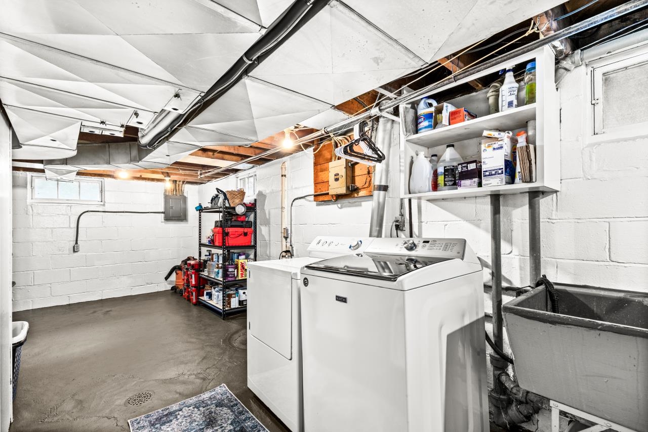 4225 Gladstone Street Duluth, MN 55804 - Photo 40 of 55