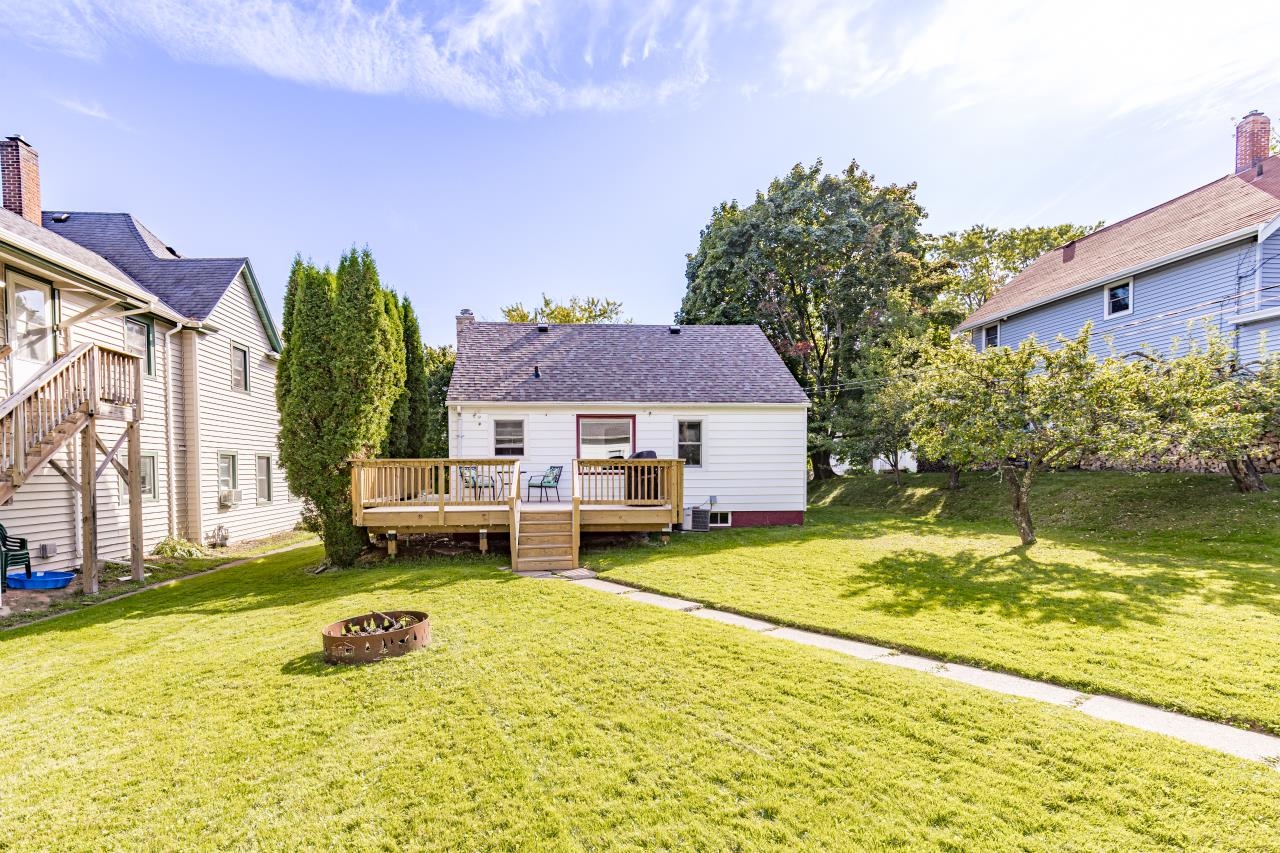 4225 Gladstone Street Duluth, MN 55804 - Photo 44 of 55