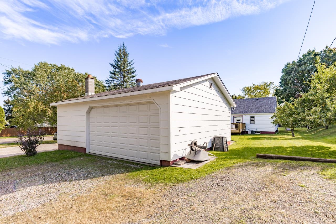 4225 Gladstone Street Duluth, MN 55804 - Photo 53 of 55