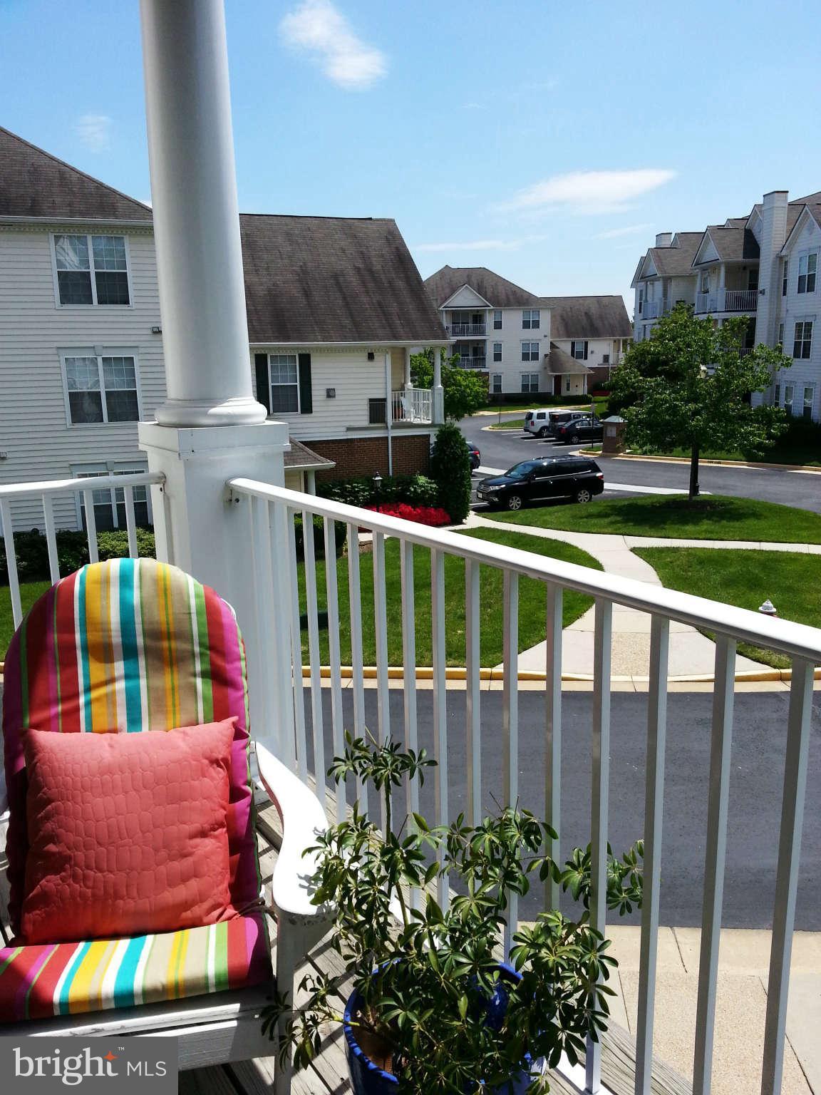25272 Riffleford Square, Unit 204 Chantilly, VA 20152 - Photo 24 of 27 Exterior (General)