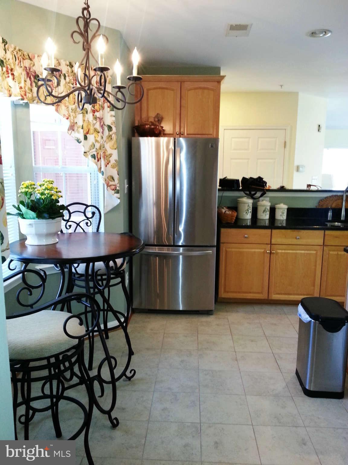 25272 Riffleford Square, Unit 204 Chantilly, VA 20152 - Photo 8 of 27 Kitchen