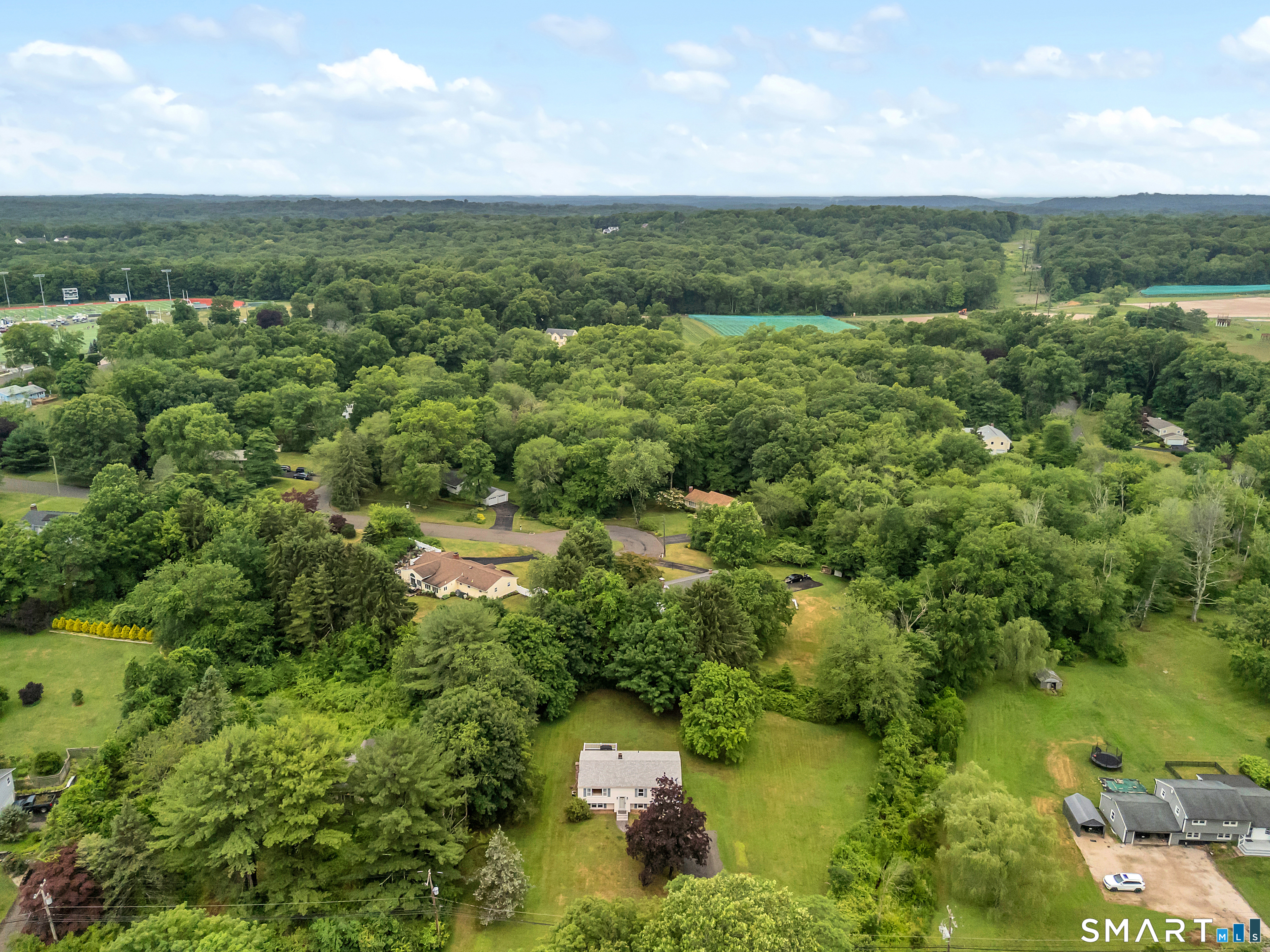 1144 Long Hill Road Guilford, CT 06437 - Photo 36 of 40