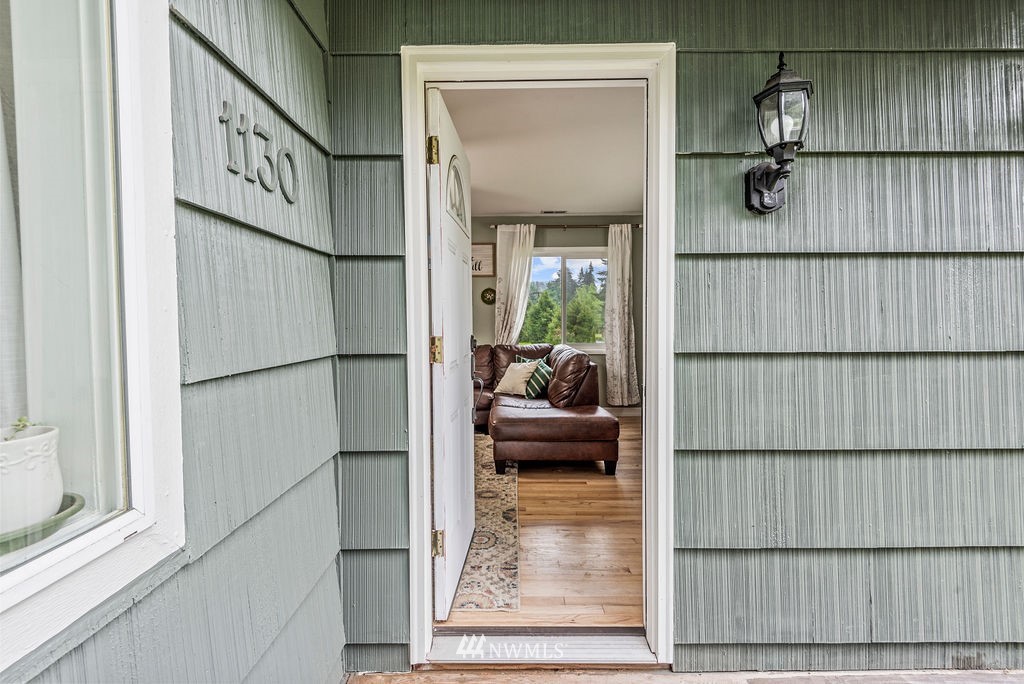 1130 Coal Creek Road Longview, WA 98632 - Photo 2 of 23 Gallery Image 2