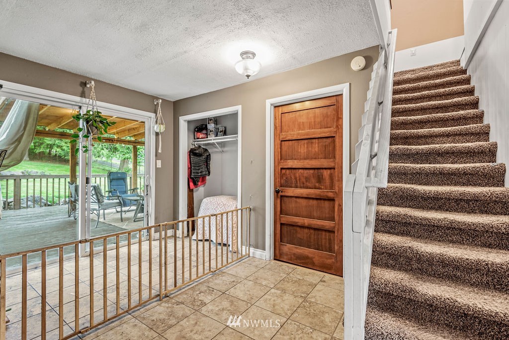 1130 Coal Creek Road Longview, WA 98632 - Photo 16 of 23 Gallery Image 16