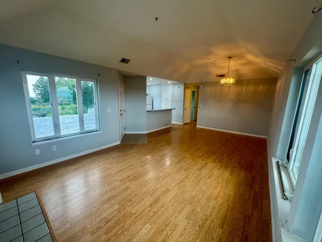 $3,850 | 741 Pointe Pacific Drive, Unit 10, Daly City, CA 94014