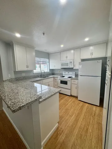 $3,850 | 741 Pointe Pacific Drive, Unit 10, Daly City, CA 94014