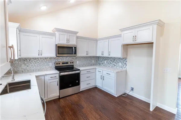 $329,900 | 1005 East Pearl Court, Savannah, MO 64485