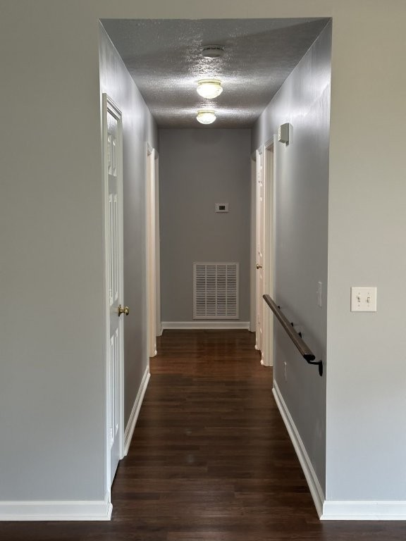 108 Roberts Road Shelbyville, TN 37160 - Photo 5 of 16