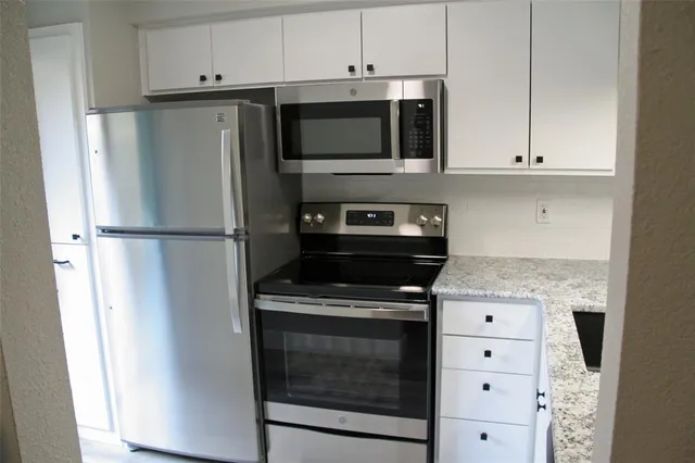 $260,900 | 5200 Martel Avenue, Unit 27B, Dallas, TX 75206