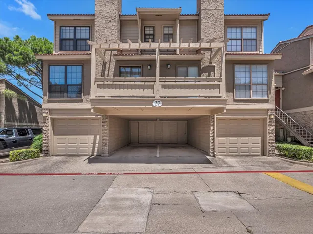 $260,900 | 5200 Martel Avenue, Unit 27B, Dallas, TX 75206