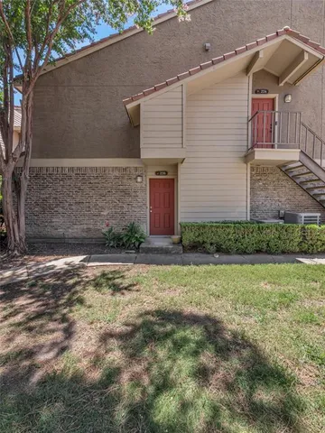 $260,900 | 5200 Martel Avenue, Unit 27B, Dallas, TX 75206