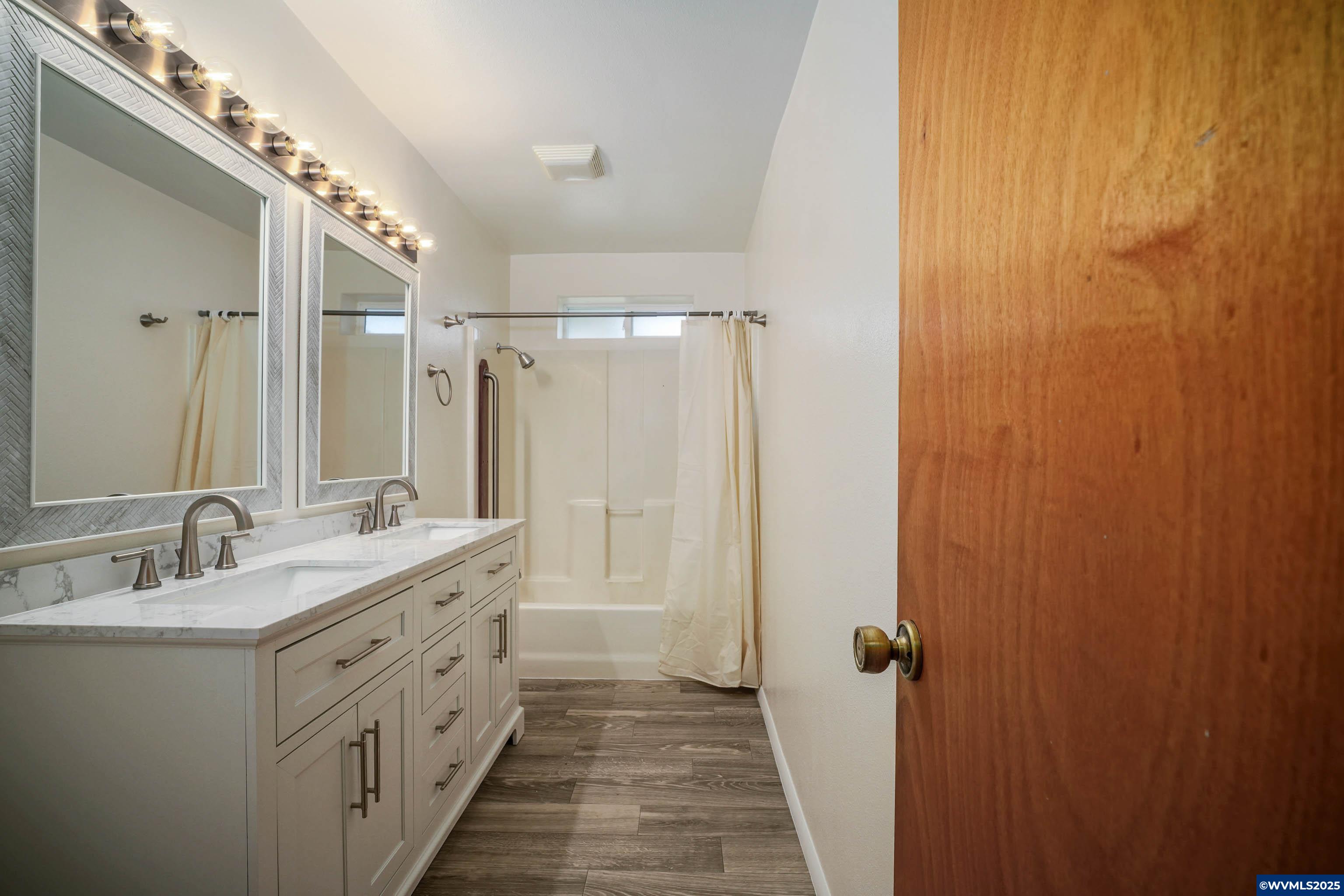 10343 Brick Road Southeast Turner, OR 97392 - Photo 20 of 43 Gallery Image 20