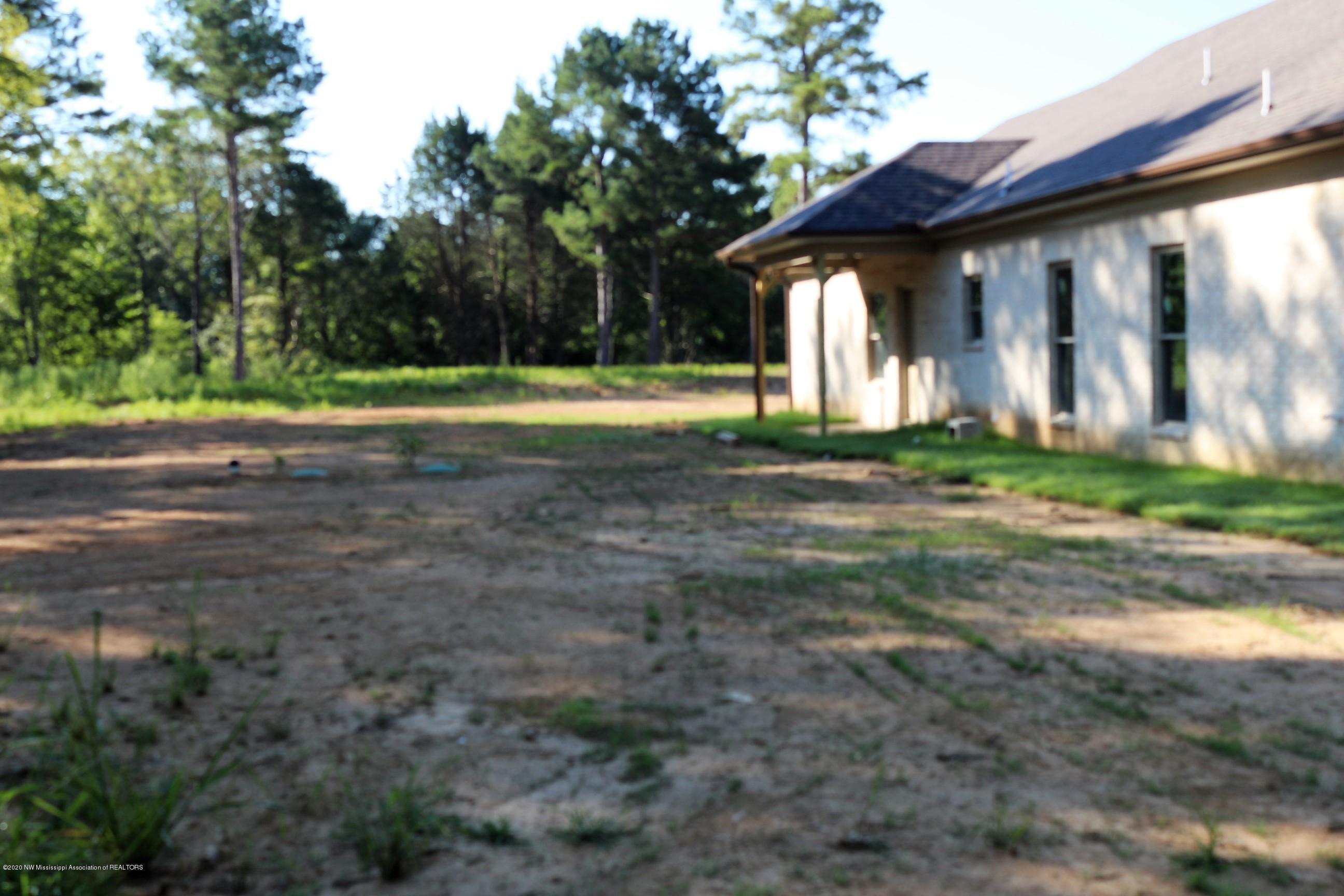 1084 French Road Byhalia, MS 38611 - Photo 24 of 25 IMG_5159
