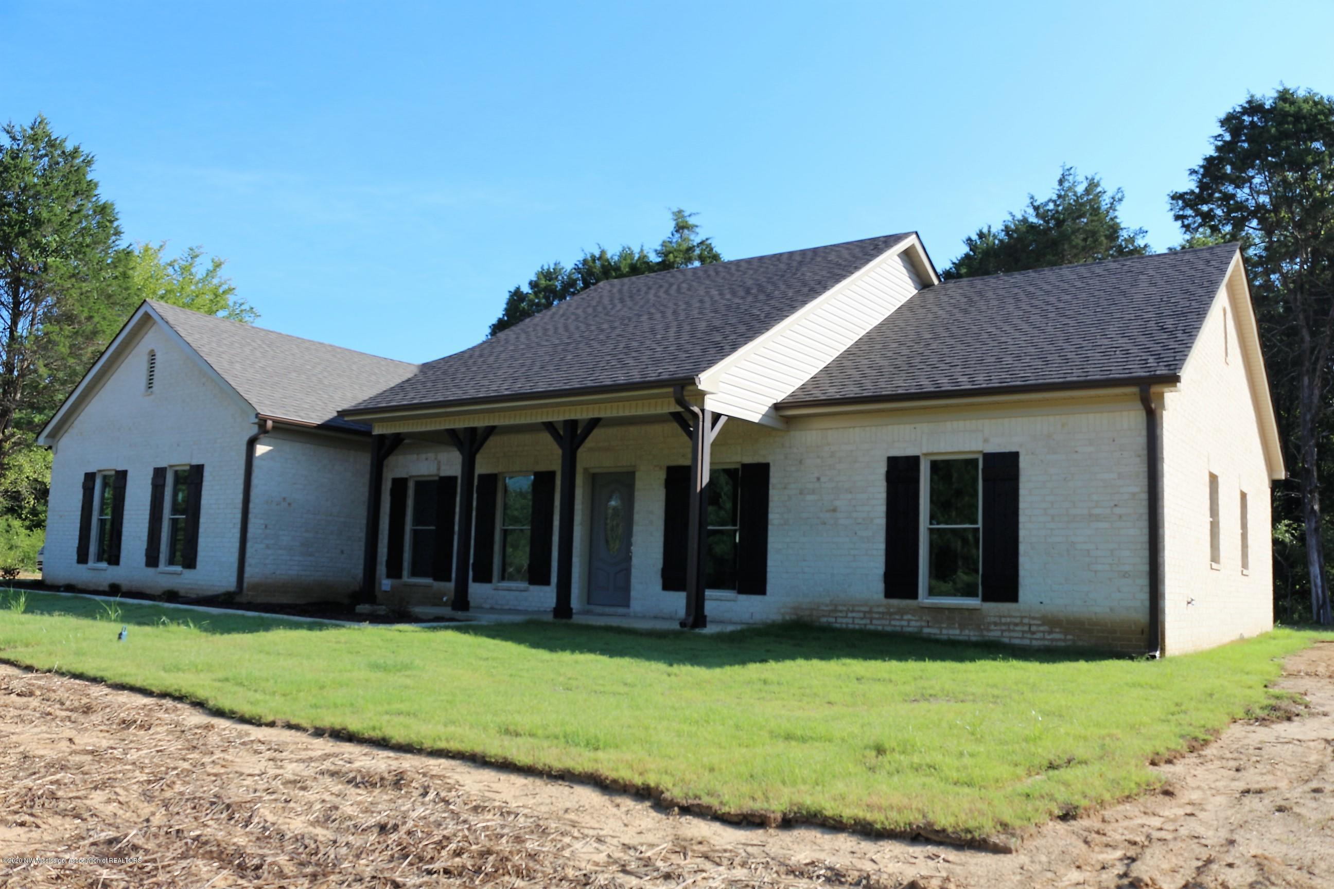1084 French Road Byhalia, MS 38611 - Photo 25 of 25 IMG_5162