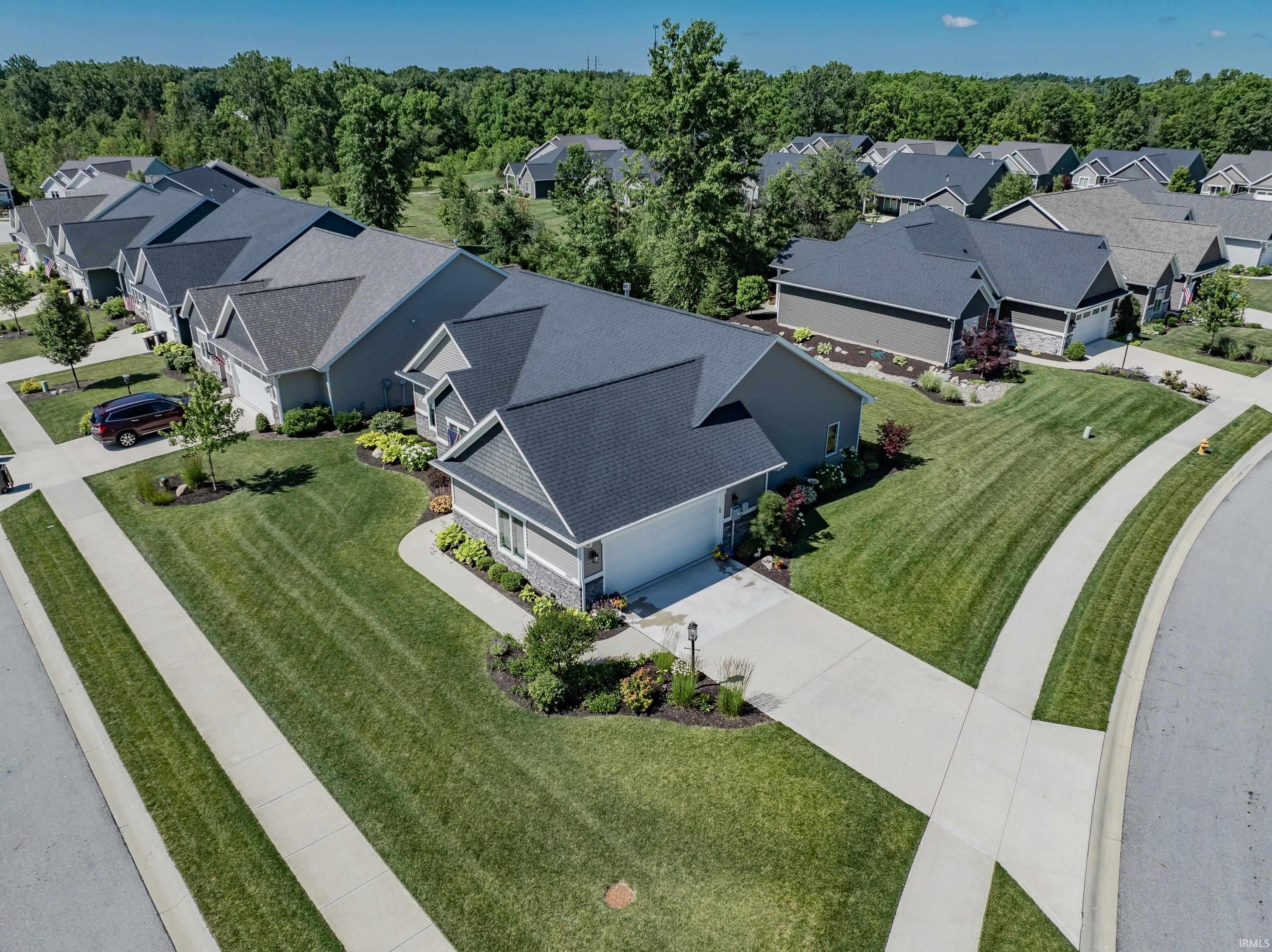 9807 Oak Trail Road Fort Wayne, IN 46825 - Photo 5 of 37