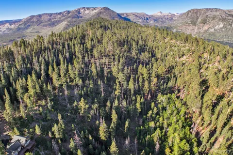 $1,988,000 | 350 Glenmore Way, South Lake Tahoe, CA 96150