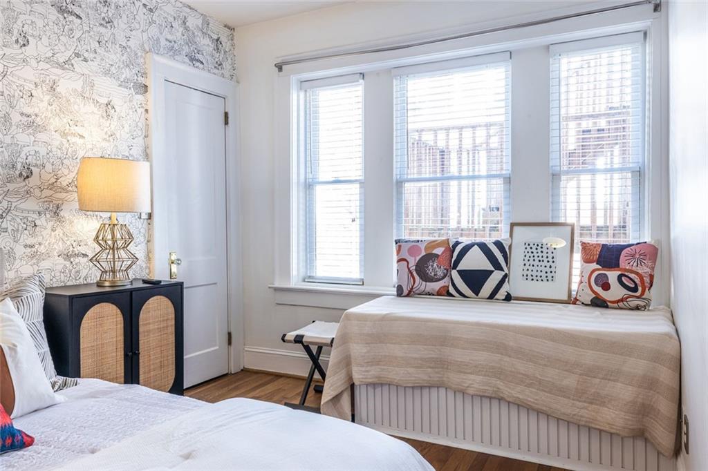 272 14th Street Northeast, Unit 8 Atlanta, GA 30361 - Photo 19 of 44