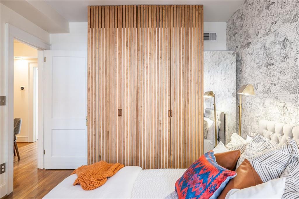 272 14th Street Northeast, Unit 8 Atlanta, GA 30361 - Photo 21 of 44