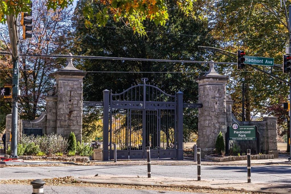 272 14th Street Northeast, Unit 8 Atlanta, GA 30361 - Photo 30 of 44