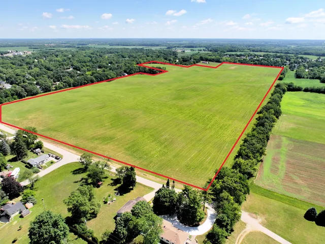$4,950,000 | Lts1-3 Fish Hatchery Road, Burlington, WI 53105