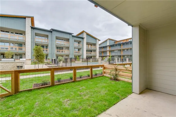 a view of building with outdoor space