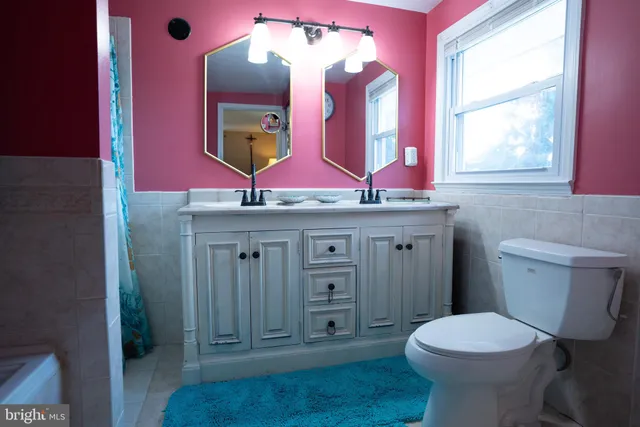 $525,000 | 10201 Greenside Drive, Cockeysville, MD 21030