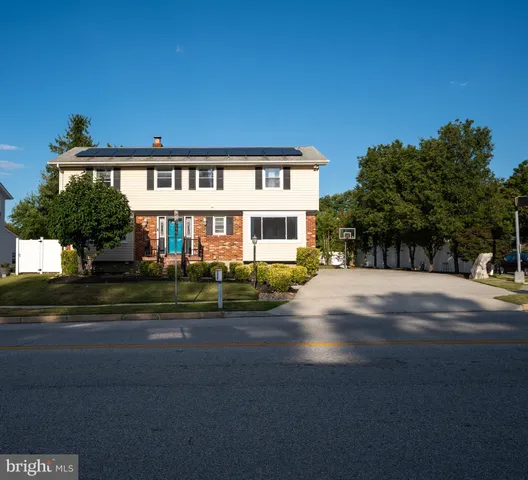 $525,000 | 10201 Greenside Drive, Cockeysville, MD 21030